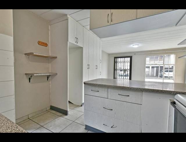 2 BEDROOM APARTMENT FOR SALE IN VERWOERDPARK